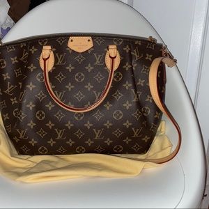 Louis Vuitton should bag/travel bag authentic perfect condition